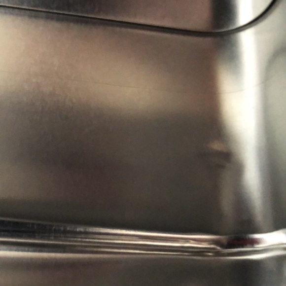 🛍️5/$20🛍️Grandma Wild’s Adorable Puppy Shortbread Biscuit tin. - Picture 7 of 7